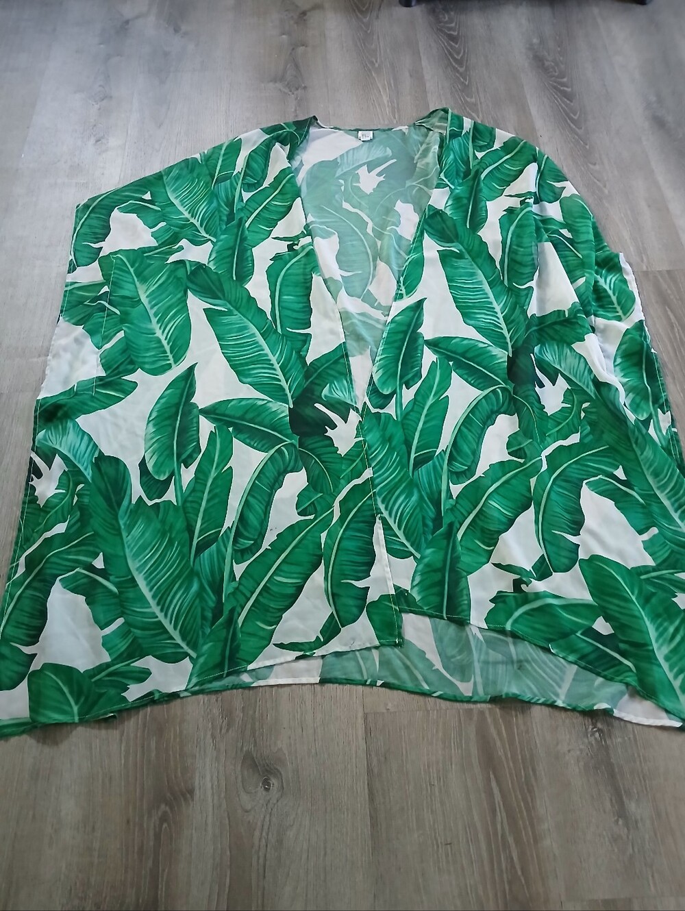 Green Leaf Print Women’s Kimono Top